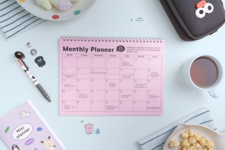 สมุดแพลนเนอร์ PP month planner สีชมพู_1